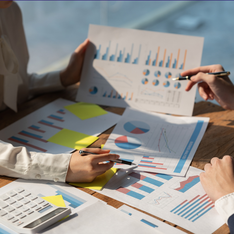 People creating perfect SEM strategy
